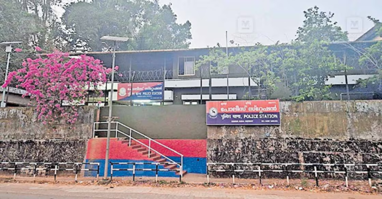 ഇരിട്ടി സംസ്ഥാനത്തെ ഏറ്റവും മികച്ച പോലീസ് സ്റ്റേഷന്‍, Iritty police station ഇരിട്ടി പൊലീസ് സ്റ്റേഷൻ Iritty PS Kerala Iritty police station contact ഇരിട്ടി പൊലീസ് സ്റ്റേഷൻ നമ്പർ, Iritty police station Kannur Iritty police station phone number ഇരിട്ടി പൊലീസ് സ്റ്റേഷൻ ഫോൺ നമ്പർ Iritty police station address Best police station Kerala Iritty ഇരിട്ടി മികച്ച പൊലീസ് സ്റ്റേഷൻ Iritty police station award 2026 Iritty police station news ഇരിട്ടി പൊലീസ് സ്റ്റേഷൻ വാർത്ത Iritty police station complaint ഇരിട്ടി പൊലീസ് സ്റ്റേഷൻ പരാതി SHO Iritty police station Iritty police station Melbin Iritty police station case status, Iritty best police station Kerala Union Home Ministry best police station Iritty ഇരിട്ടി പൊലീസ് സ്റ്റേഷൻ മികച്ചത് Iritty police station theft Milma booth ഇരിട്ടി പൊലീസ് സ്റ്റേഷൻ അടുത്ത് മോഷണം Iritty police station location Iritty police station PIN 670703 Iritty police station DySP Kannur rural police Iritty ഇരിട്ടി പൊലീസ് സ്റ്റേഷൻ കണ്ണൂർ, ഇരിട്ടി പൊലീസ് സ്റ്റേഷൻ വിലാസം ഇരിട്ടി പൊലീസ് സ്റ്റേഷൻ ലൊക്കേഷൻ ഇരിട്ടി പൊലീസ് സ്റ്റേഷൻ ഷോ ഇരിട്ടി പൊലീസ് സ്റ്റേഷൻ കേസ് ഇരിട്ടി പൊലീസ് സ്റ്റേഷൻ 2026 ഇരിട്ടി പൊലീസ് സ്റ്റേഷൻ മാതൃക Kannur news കണ്ണൂർ വാർത്തകൾ Kannur district news കണ്ണൂർ ജില്ല വാർത്ത Kannur latest news Kannur news today Kannur breaking news Kannur crime news കണ്ണൂർ ക്രൈം ന്യൂസ് Kannur accident news Kannur politics news കണ്ണൂർ പൊളിറ്റിക്സ് Kannur wildlife news / wild buffalo Kannur കണ്ണൂർ കാട്ടാന / കാട്ടുപോത്ത് വാർത്ത Kannur fire news Kannur road accident Kannur lodge death / suicide news കണ്ണൂർ ലോഡ്ജ് മരണം Kannur today news Kannur local updates കണ്ണൂർ ലേറ്റസ്റ്റ് വാർത്തകൾ Kannur Thalassery news Kannur Payyannur news Kannur Mattannur news Kannur wild buffalo showroom crash Kannur private bus strike Kannur road widening Alakode Kannur CPM whistleblower book Kannur rare bird sighting Kannur Peruma festival Kannur airport news Kannur floods / rain news കണ്ണൂർ തീപ്പിടിത്തം കണ്ണൂർ ബസ് സമരം കണ്ണൂർ റോഡ് വികസനം കണ്ണൂർ ചുറ്റുവട്ടം കണ്ണൂർ ന്യൂസ് ടുഡേ കണ്ണൂർ ജില്ലാ വാർത്തകൾ കണ്ണൂർ ലോക്കൽ ന്യൂസ് കണ്ണൂർ വാർത്തകൾ ഇന്ന് തലശ്ശേരി വാർത്തകൾ പയ്യന്നൂർ വാർത്ത